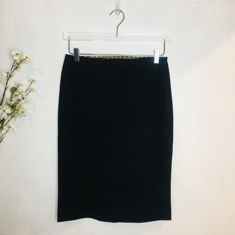 🌜3/$25 Elie Tahari| Black Pencil Skirt